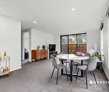 Modern, Low-Maintenance & Ideally Located! - Photo 1