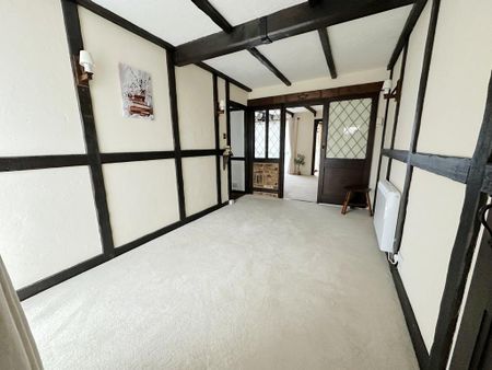 3 bedroom terraced house to rent - Photo 2