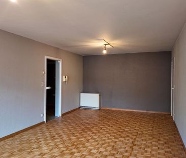Lichtrijk appartement met terras in de Boelare te Eeklo! - Photo 4