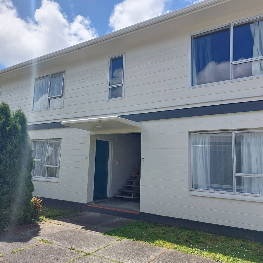 BEDSIT - NAENAE COURT - Photo 1