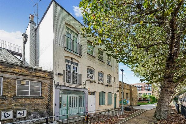 3 bedroom apartment to rent - Photo 1