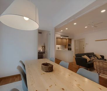 Carrer de Balmes, Barcelona, Catalonia 08006 - Photo 3