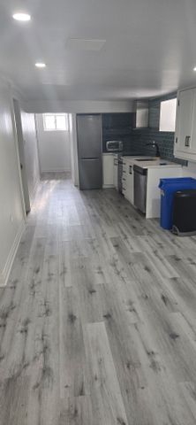 For Lease - 450 Glenlake Avenue Unit# Lower, Toronto, Ontario - Photo 3