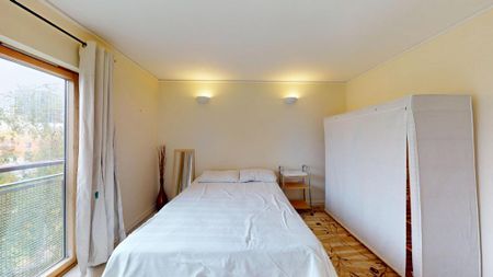 3 bedroom apartment to rent - Photo 4