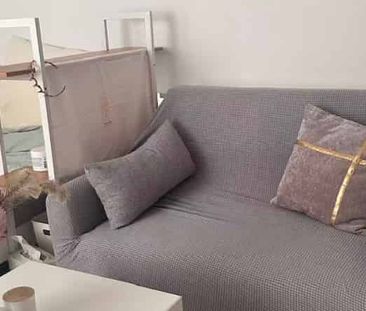 Location, location and location! - Photo 1