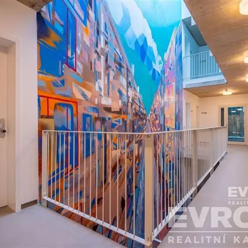 Nabízíme Vám k pronájmu moderní byt o dispozici 1+kk a velikosti 28,5 m - Photo 1