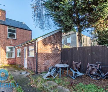 2 bed End Terraced House for Rent - Photo 6