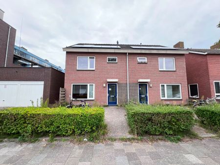 Drie studentenkamers aan de Jadestraat 79-2!, Groningen - foto 2