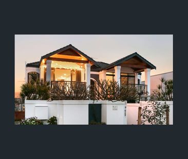 Spacious North Facing Open Plan Apartment Between River and Sea - Photo 4