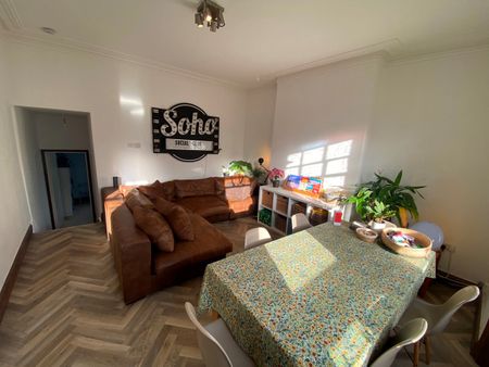 2 Bed Flat, Cecile Park, N8 - Photo 2