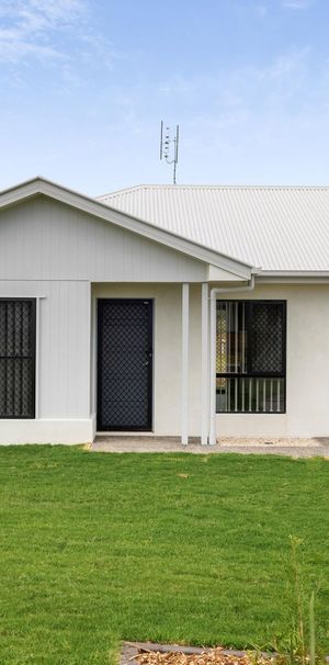 2/17 Aquila Drive, 4352, Meringandan West Qld - Photo 2