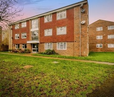 Toomey Road, Steyning, BN44 2 bedroom flat to rent - Photo 5