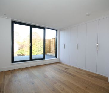 small.property-address__title - Photo 3