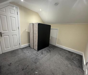 3 bedroom flat to rent - Photo 1