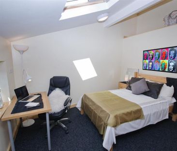 5 bedroom flat to rent - Photo 5