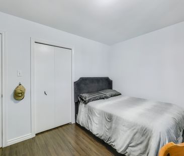 For Lease - 82 Lacey Crescent, London South, Ontario - Photo 2