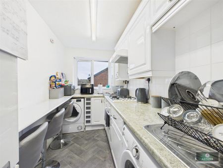 1 bedroom flat to rent - Photo 5