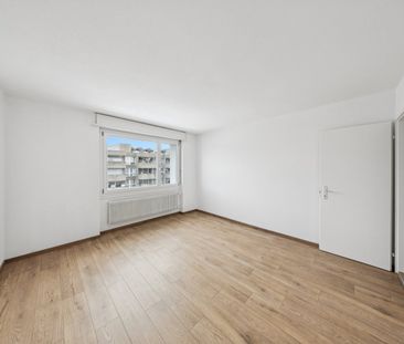 Totalsanierte, helle 5.5-Zimmer-Wohnung in Sumiswald - Photo 2