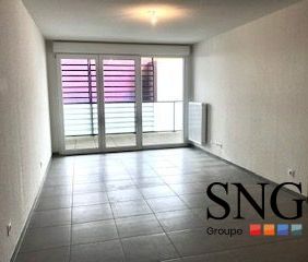 T3 AVEC BALCON ET PARKING - Photo 1