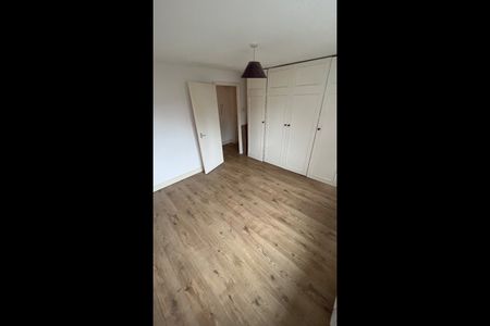 1 Bed Flat, Armoury Road, SE8 - Photo 3