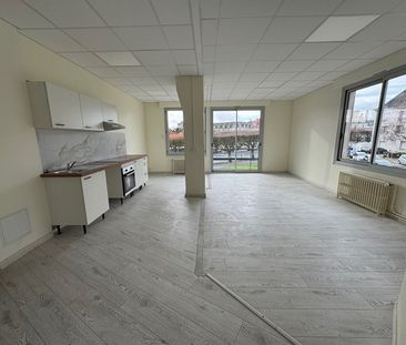 Location appartement 3 pièces, 65.70m², Blois - Photo 5