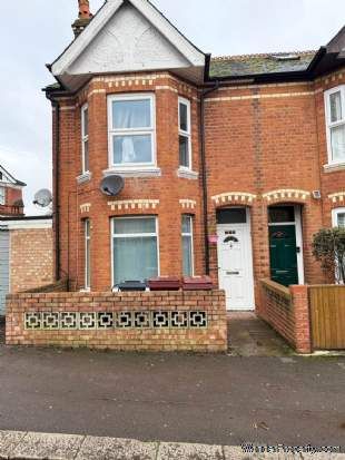 3 bedroom property to rent in Reading - Photo 4