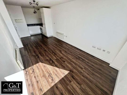 Apartment, Landmark, Waterfront West, Brierley Hill, DY5 - Photo 1