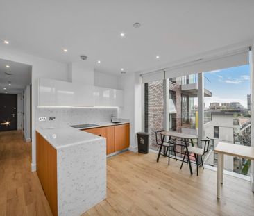 Studio Flat, Perilla House, E1 - Photo 5