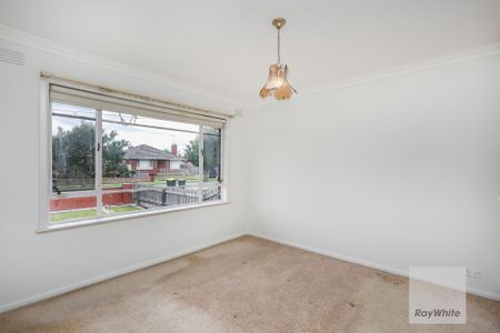 Location Perfect! - Photo 4