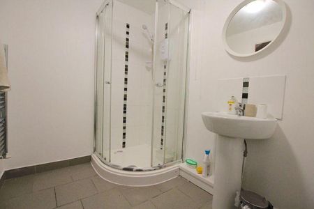 5 bedroom terraced house to rent - Photo 3