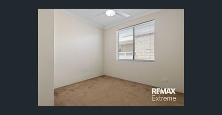 Coastal Convenience - Photo 5