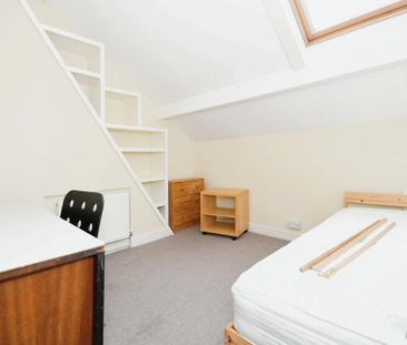 5 bedroom terraced house to rent - Photo 1