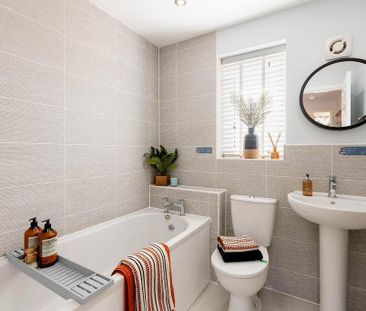 3 bedroom semi-detached house to rent - Photo 6