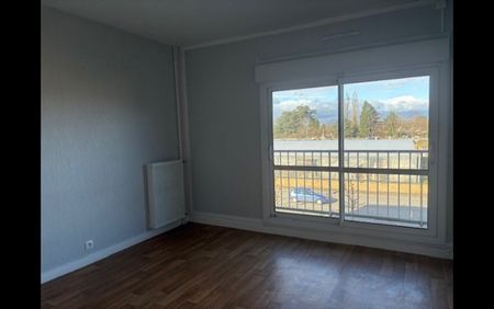 Location Appartement 5 pièces 104 m² La Châtre - Photo 4