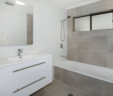 38 Marlynda Av, Cranbrook - Photo 5