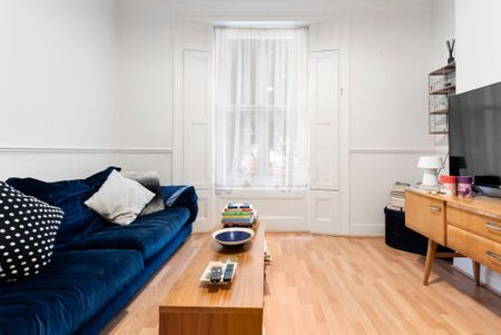 2 bedroom flat to rent - Photo 5