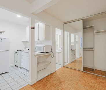 For Lease - 33 Maitland Street Unit# 204, Toronto, Ontario - Photo 1