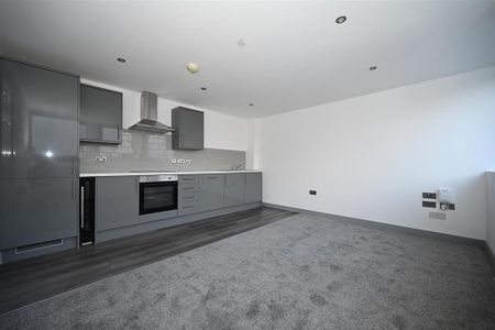 1 bedroom apartment to rent - Photo 3