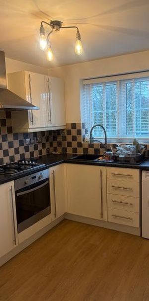 2 bedroom terraced house to rent - Photo 1