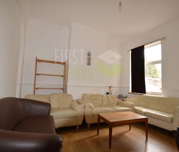 4 bedroom terraced house to rent - Photo 2
