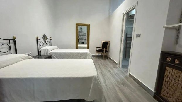 Apartamento de alquiler en Urbadiez - Entrepuentes - Photo 1