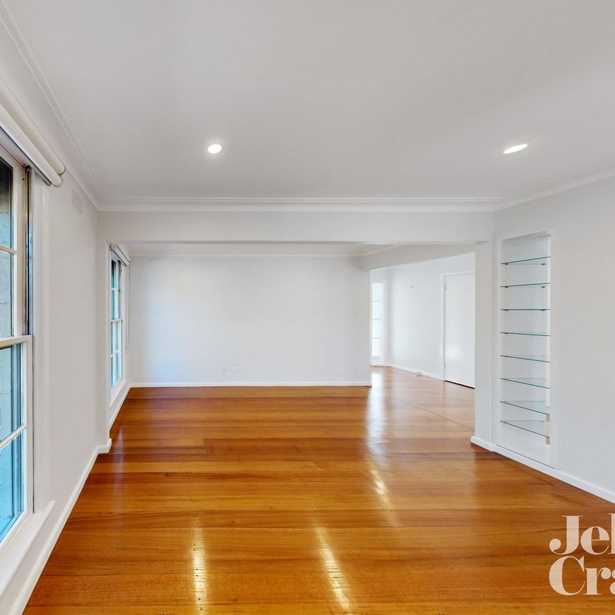 1/6 Mountain Grove, Kew - Photo 1