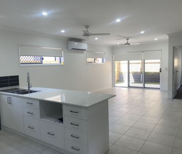 Perfectly Positioned Brand New Family Home looking for long tenants... - Photo 3