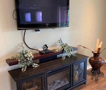 For Lease - 72 Booker Drive Unit# Lower, Ajax, Ontario - Photo 3