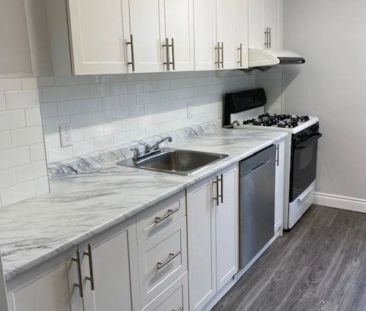 706 Gladstone Avenue #Main - Photo 2