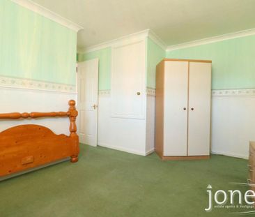 3 bedroom terraced house to rent - Photo 4