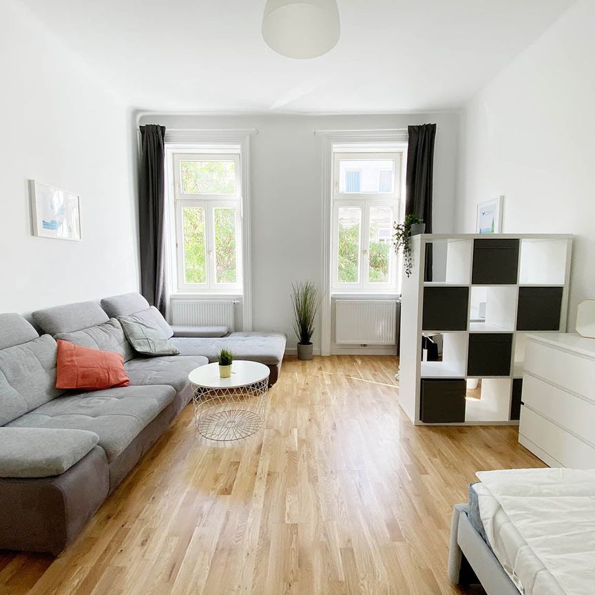 Neustiftgasse Top 23 Zimmer 1 - Photo 1