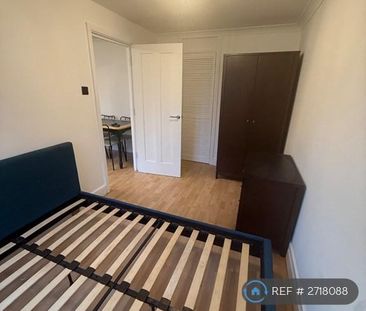 3 bedroom maisonette to rent - Photo 3