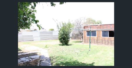 Renovated Three Bedroom in Corio - Photo 5