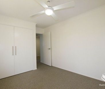 Location, location location - Photo 3